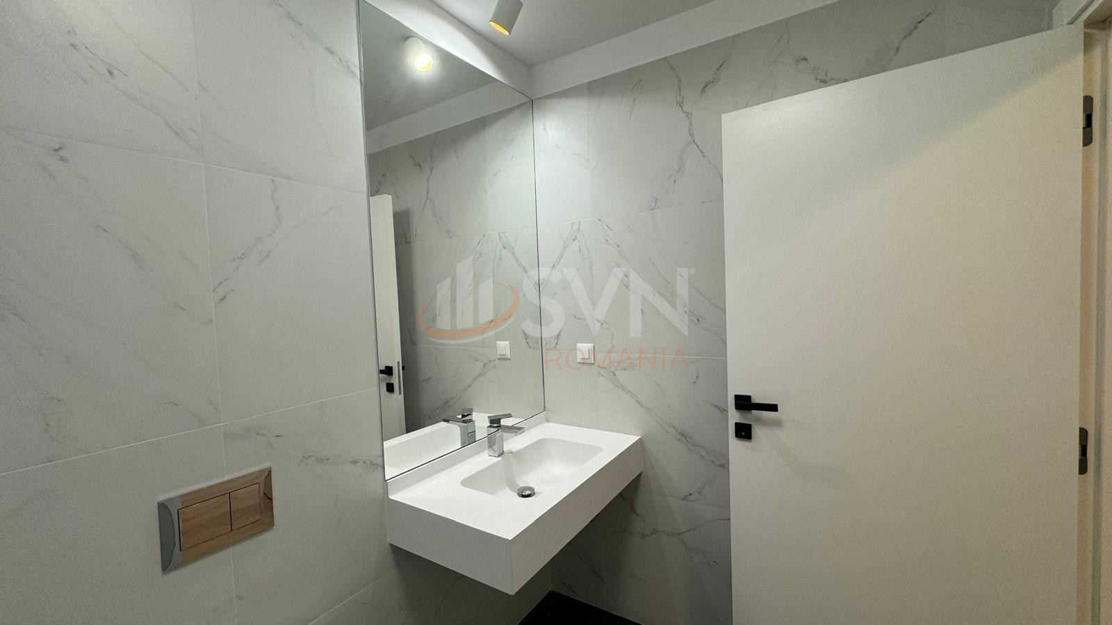 2 camere cu loc parcare exterior inclus Bucuresti/Cotroceni