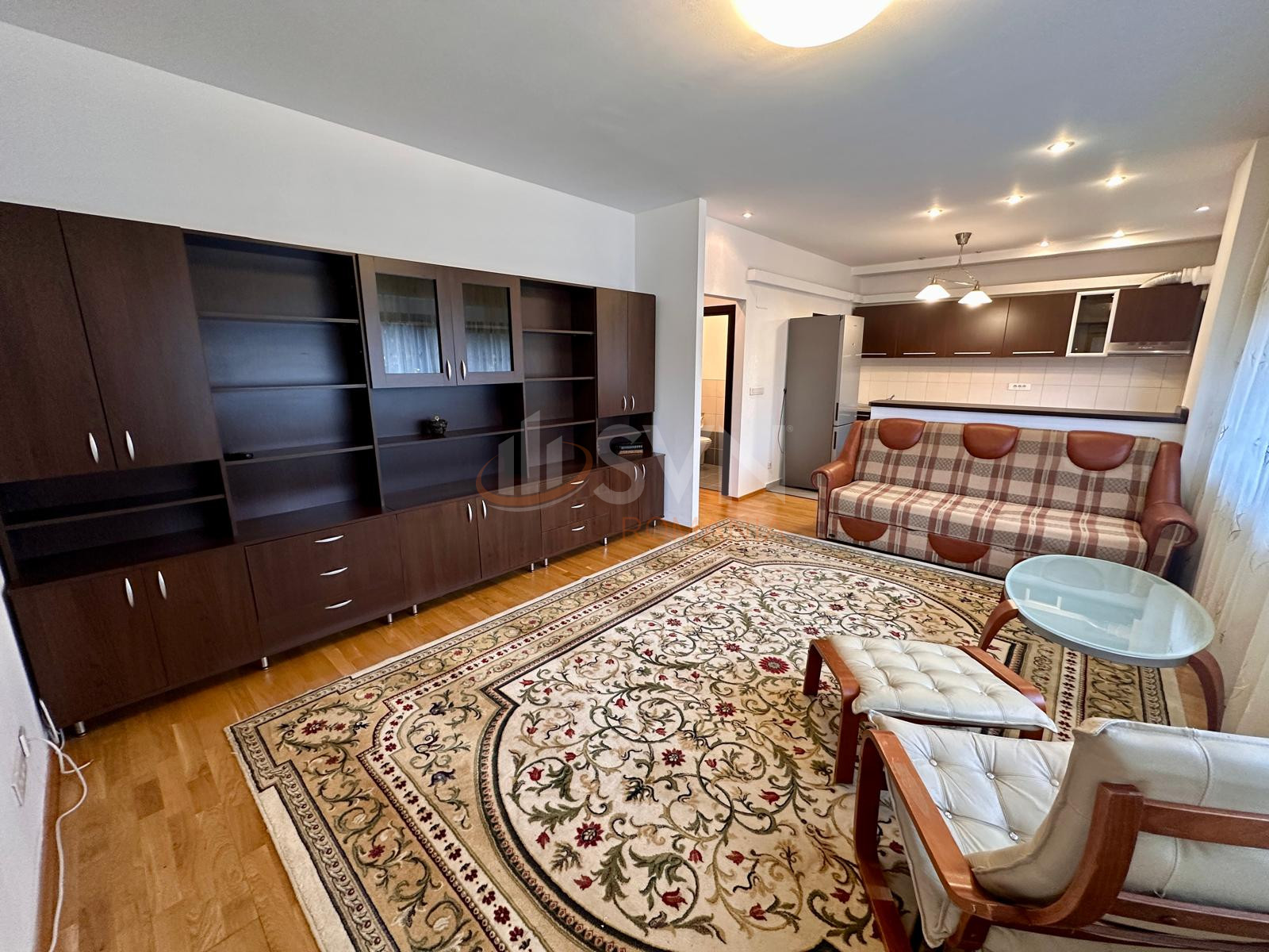 2 camere cu loc parcare exterior inclus Bucuresti/Iancu Nicolae