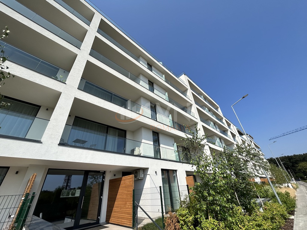 2 camere cu loc parcare exterior inclus Bucuresti/Sisesti