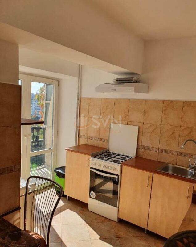 2 camere cu loc parcare exterior inclus Bucuresti/Piata Unirii (s3)