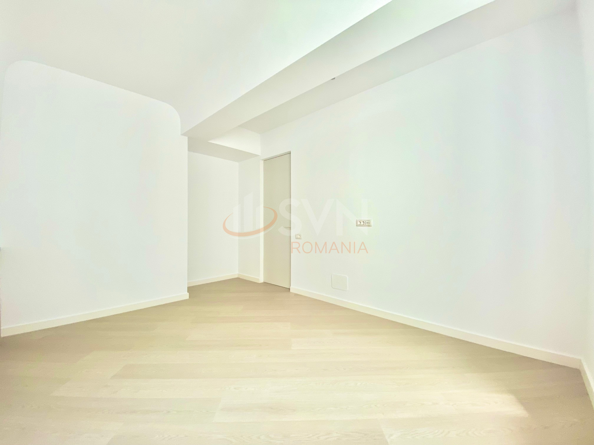 2 camere cu loc parcare exterior inclus Bucuresti/Pipera