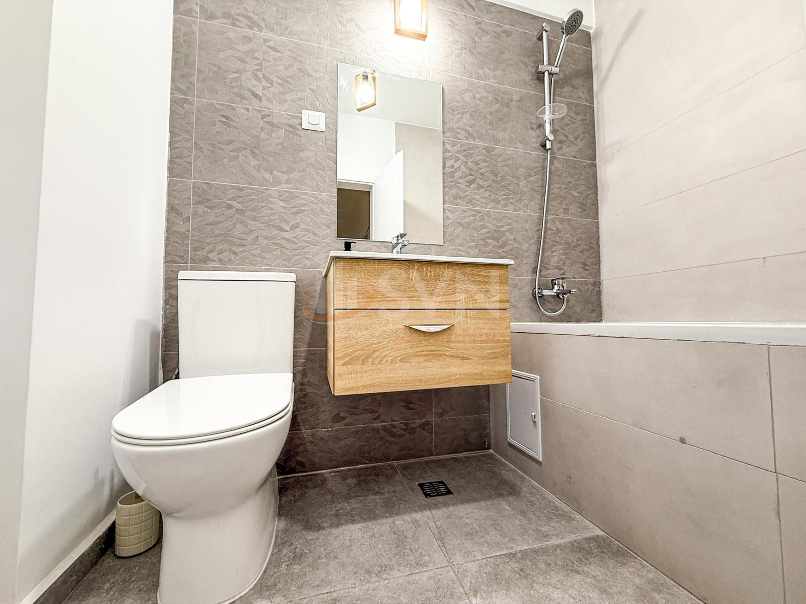 2 camere cu loc parcare exterior inclus Bucuresti/Parcul Carol