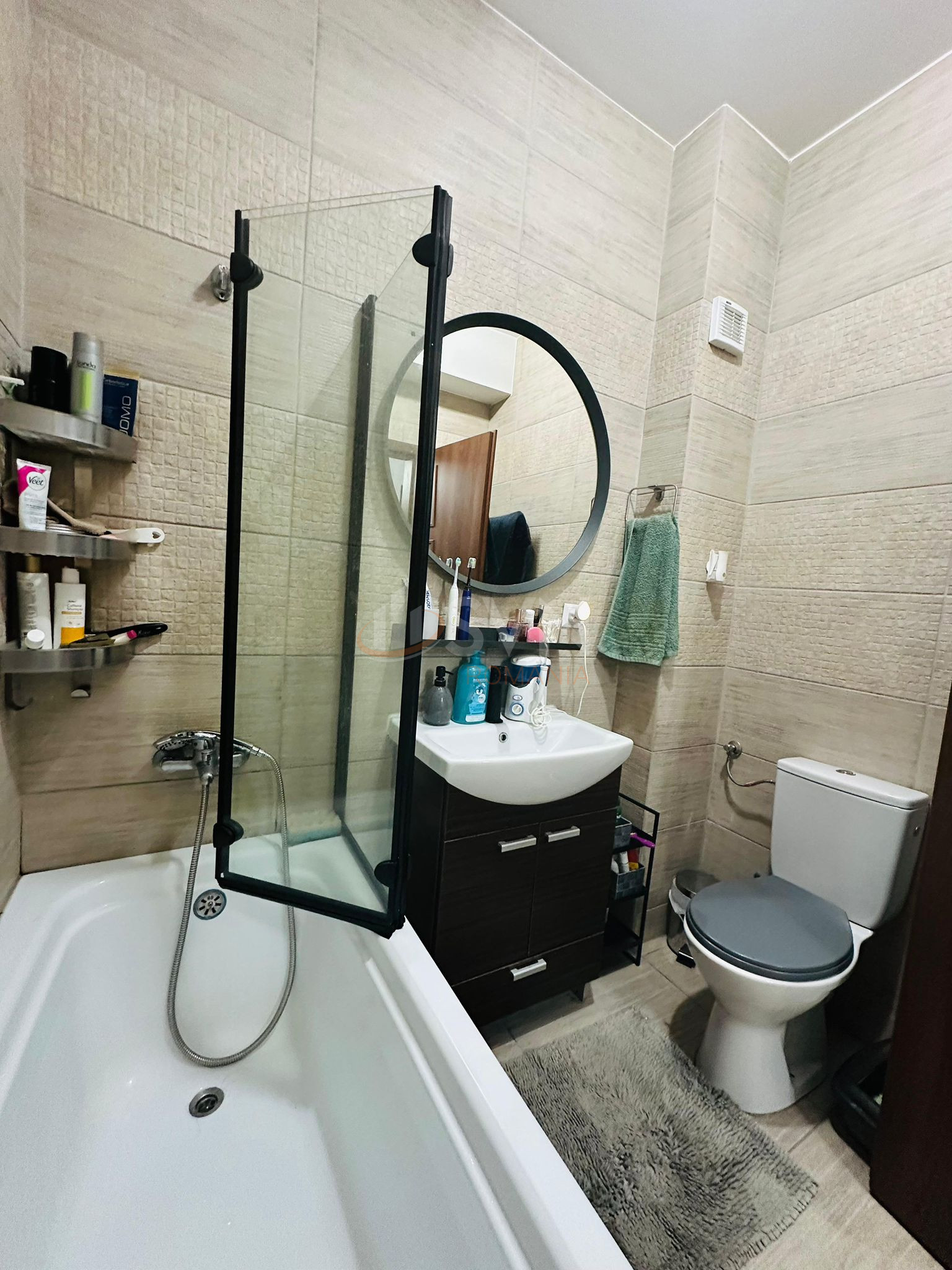 2 camere cu loc parcare exterior inclus Bucuresti/Titan