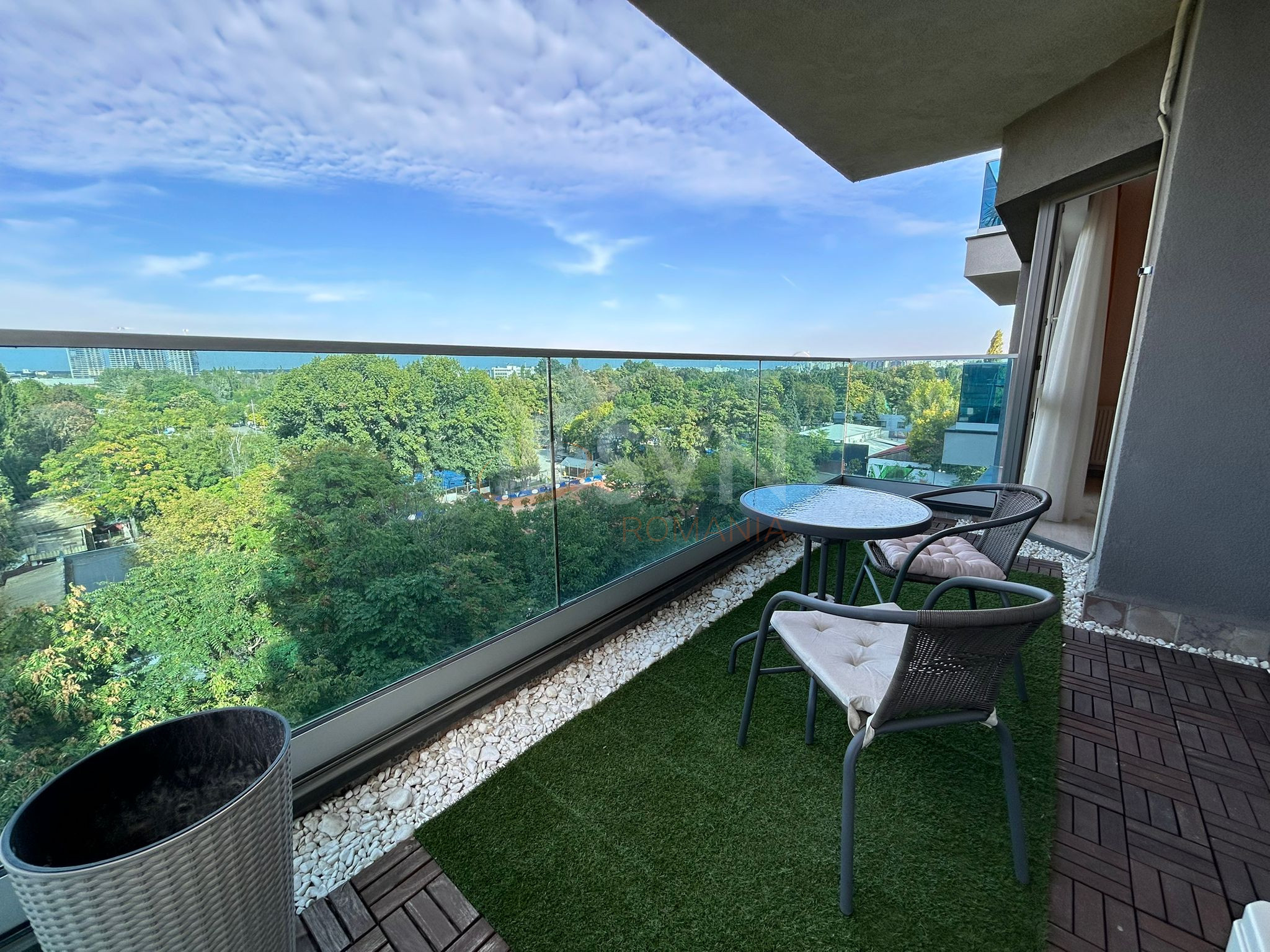 2 camere cu loc parcare exterior inclus Bucuresti/Floreasca