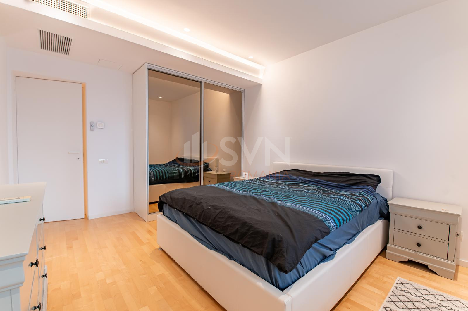 2 camere cu loc parcare exterior inclus Bucuresti/Herastrau