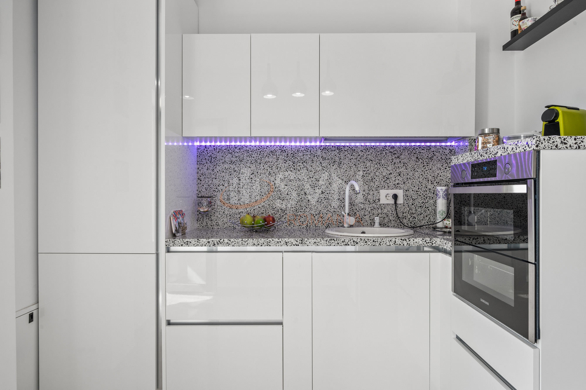 2 camere cu loc parcare exterior inclus Bucuresti/Pipera