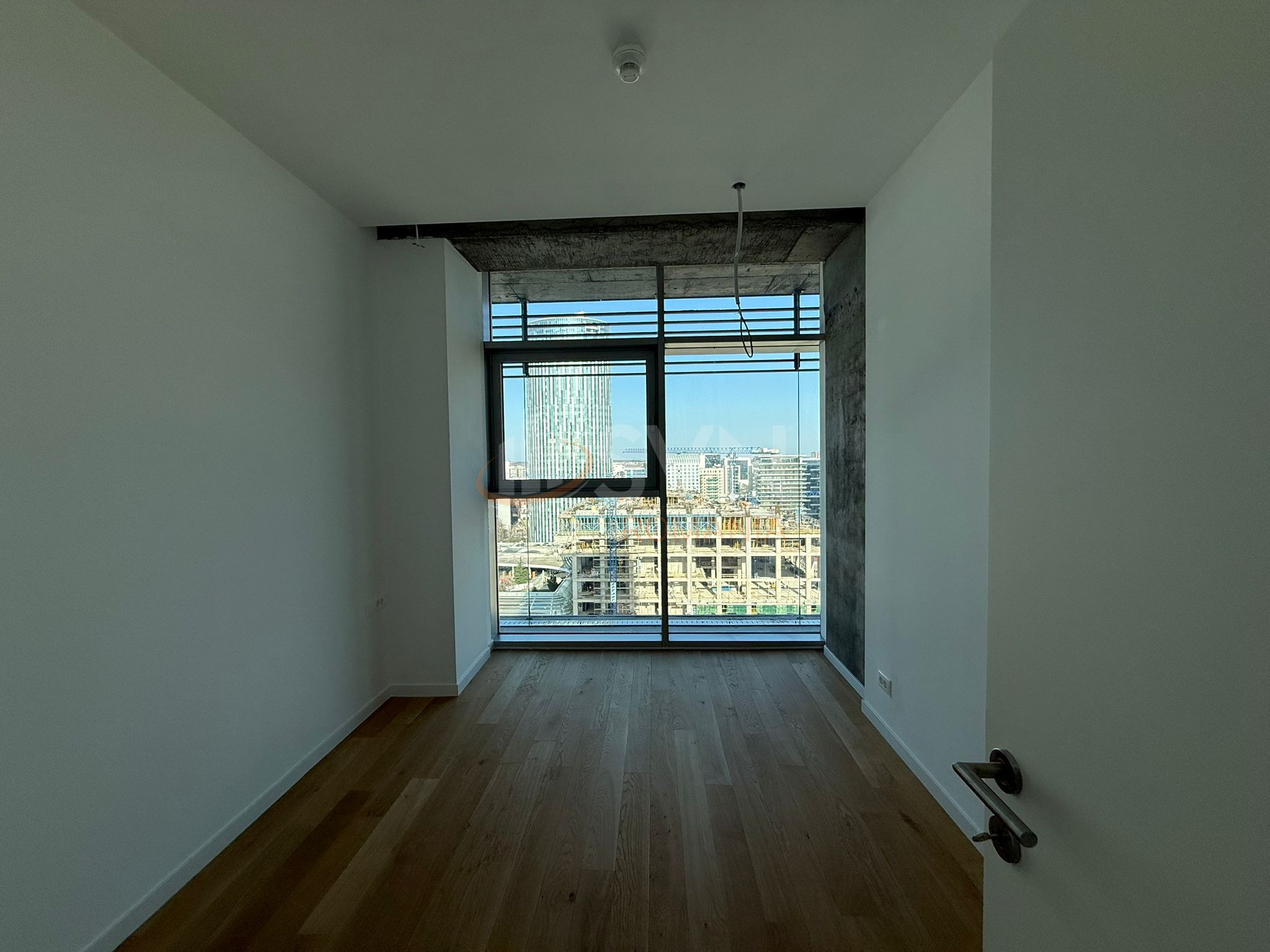 2 camere cu loc parcare exterior inclus Bucuresti/Floreasca