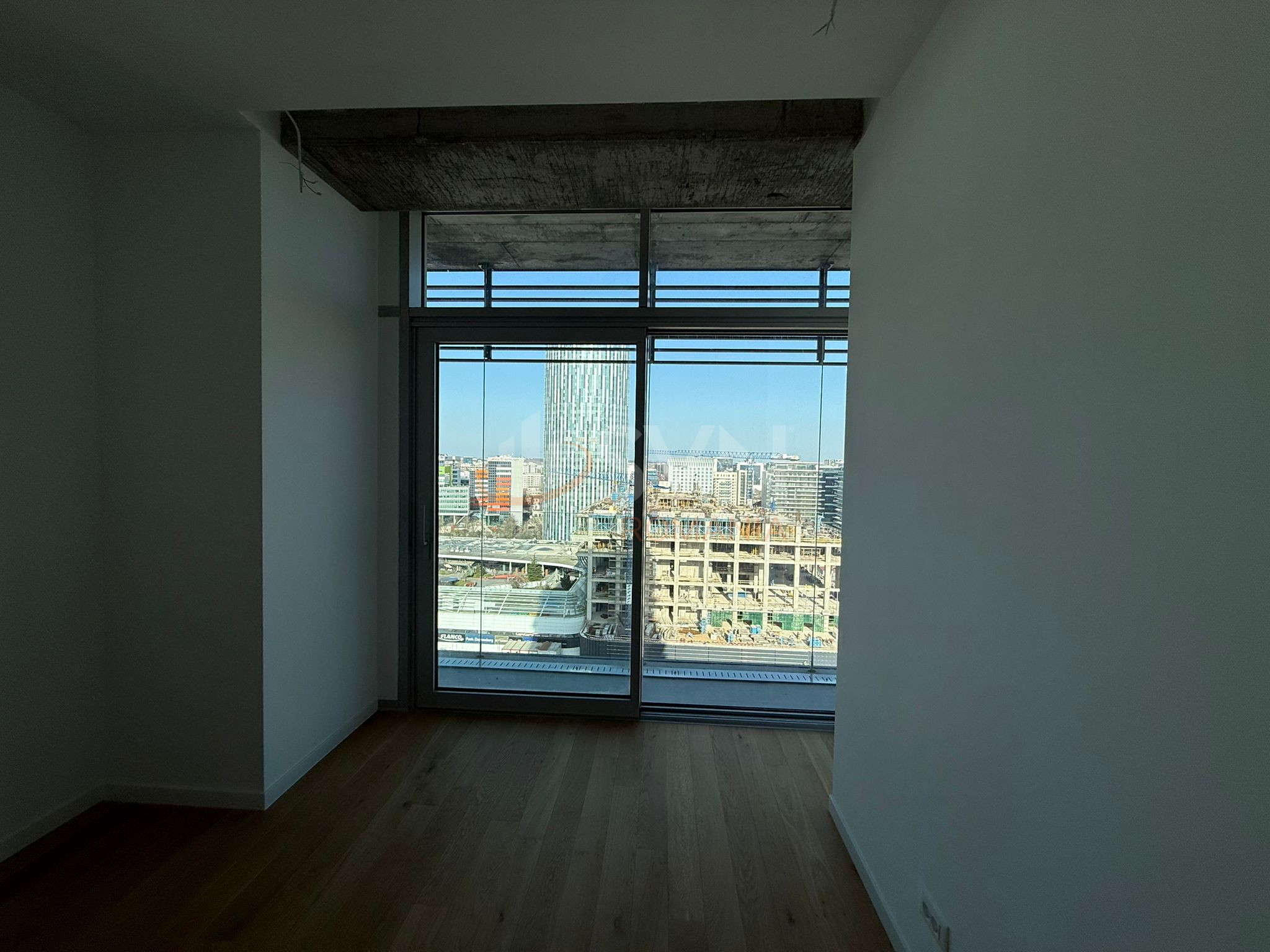 2 camere cu loc parcare exterior inclus Bucuresti/Floreasca