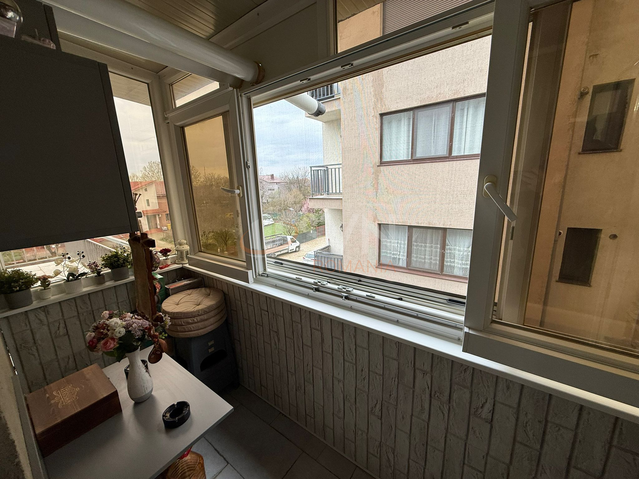 2 camere cu loc parcare exterior inclus Bucuresti/Prelungirea Ghencea