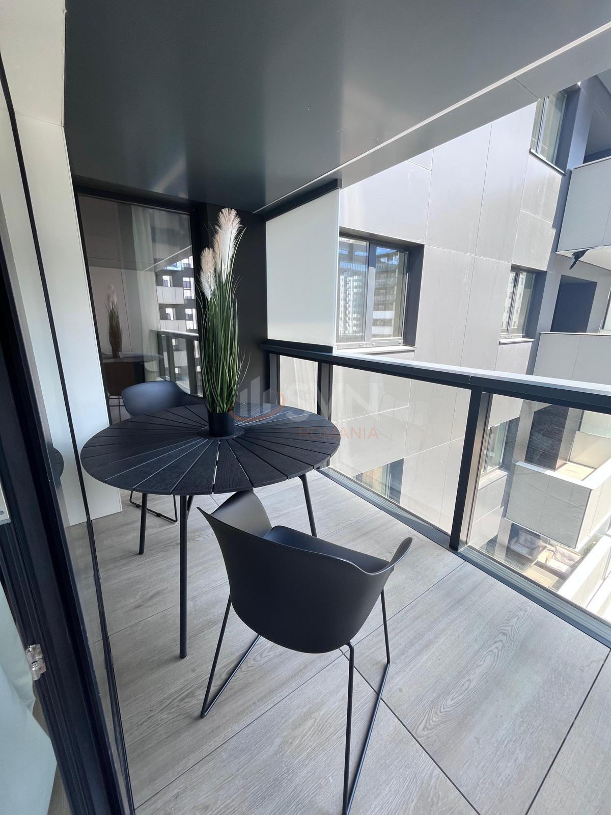 2 camere cu loc parcare exterior inclus Bucuresti/Pipera