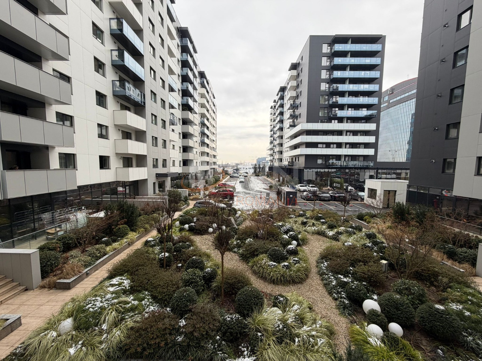 2 camere cu loc parcare exterior inclus Bucuresti/Pipera