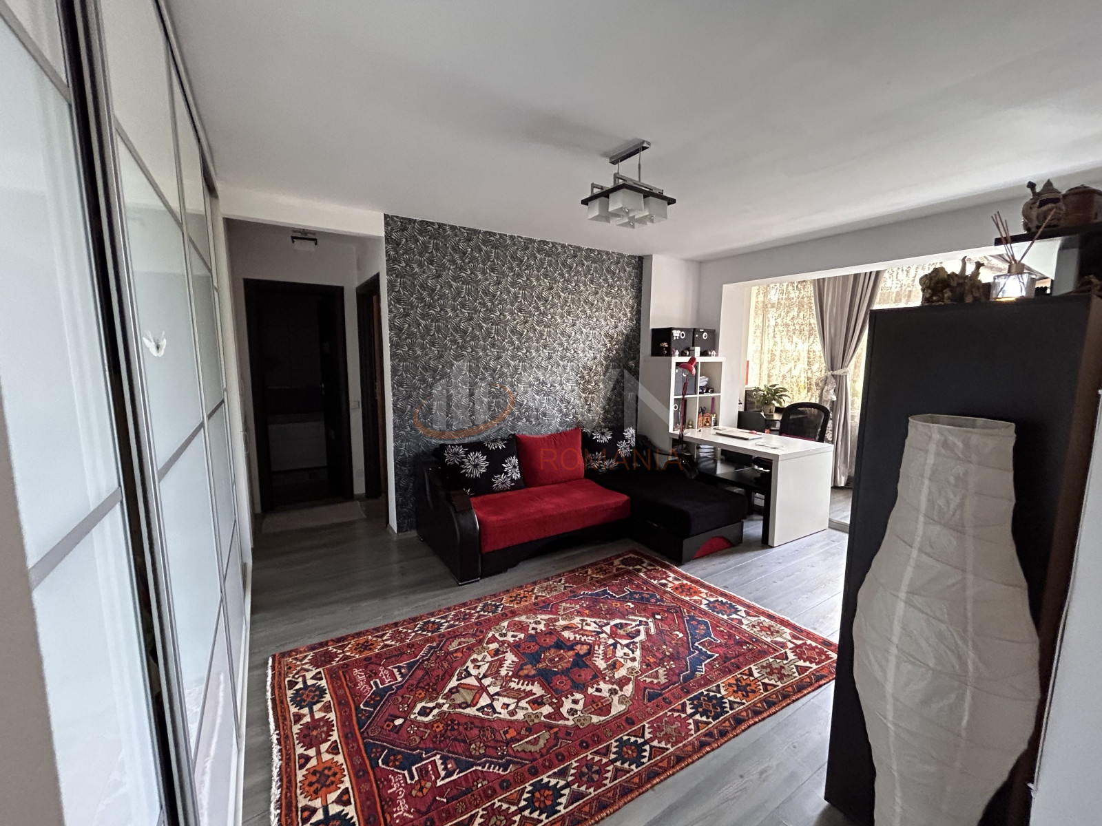 2 camere cu loc parcare exterior inclus Bucuresti/Cantemir