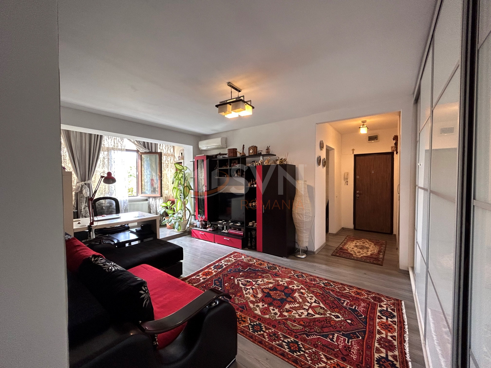 2 camere cu loc parcare exterior inclus Bucuresti/Cantemir