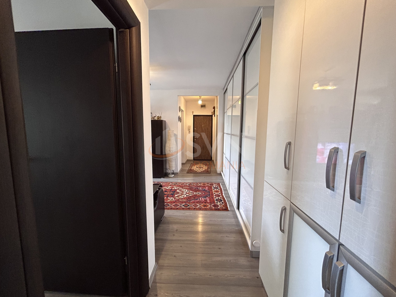 2 camere cu loc parcare exterior inclus Bucuresti/Cantemir