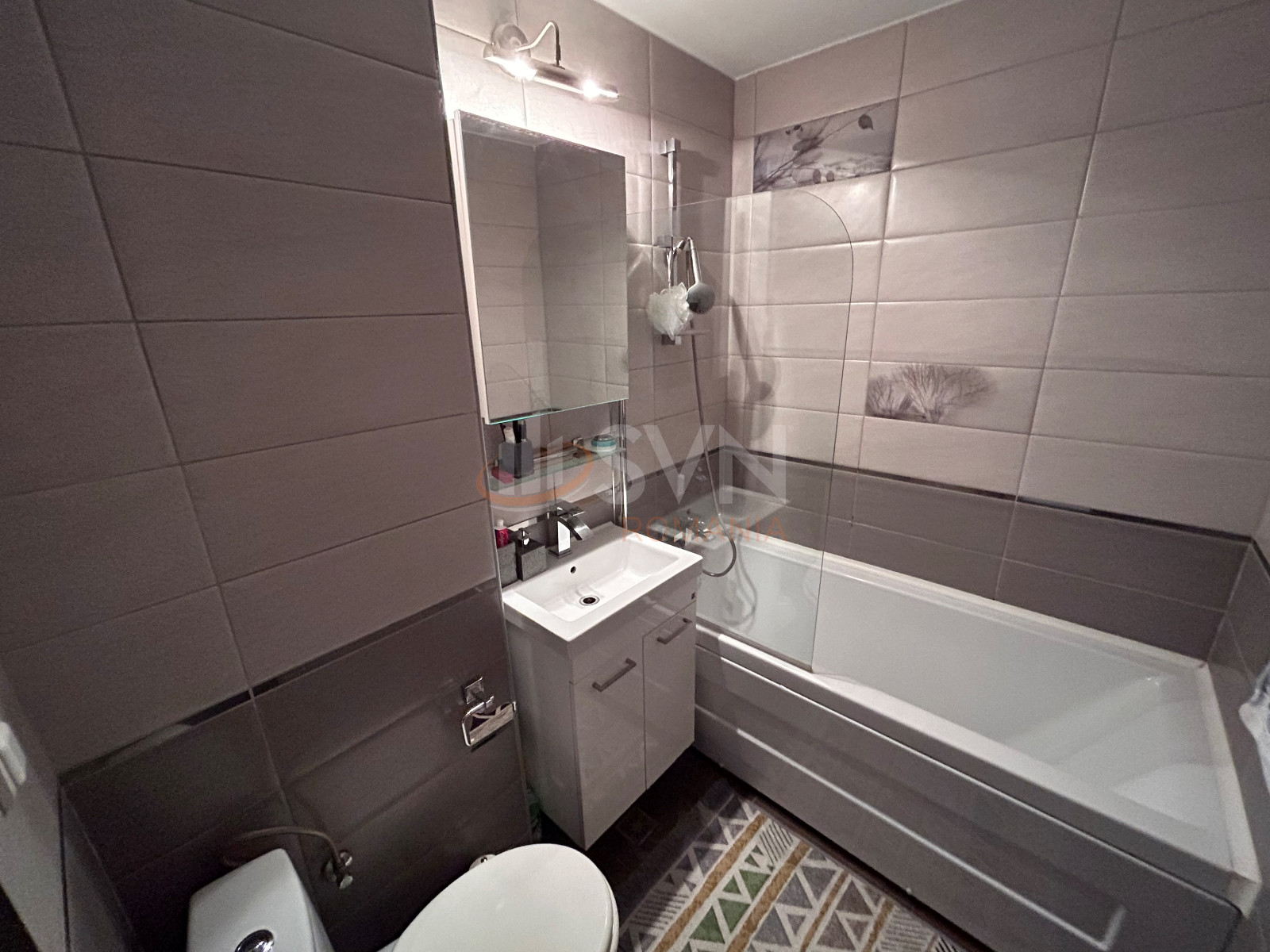 2 camere cu loc parcare exterior inclus Bucuresti/Cantemir