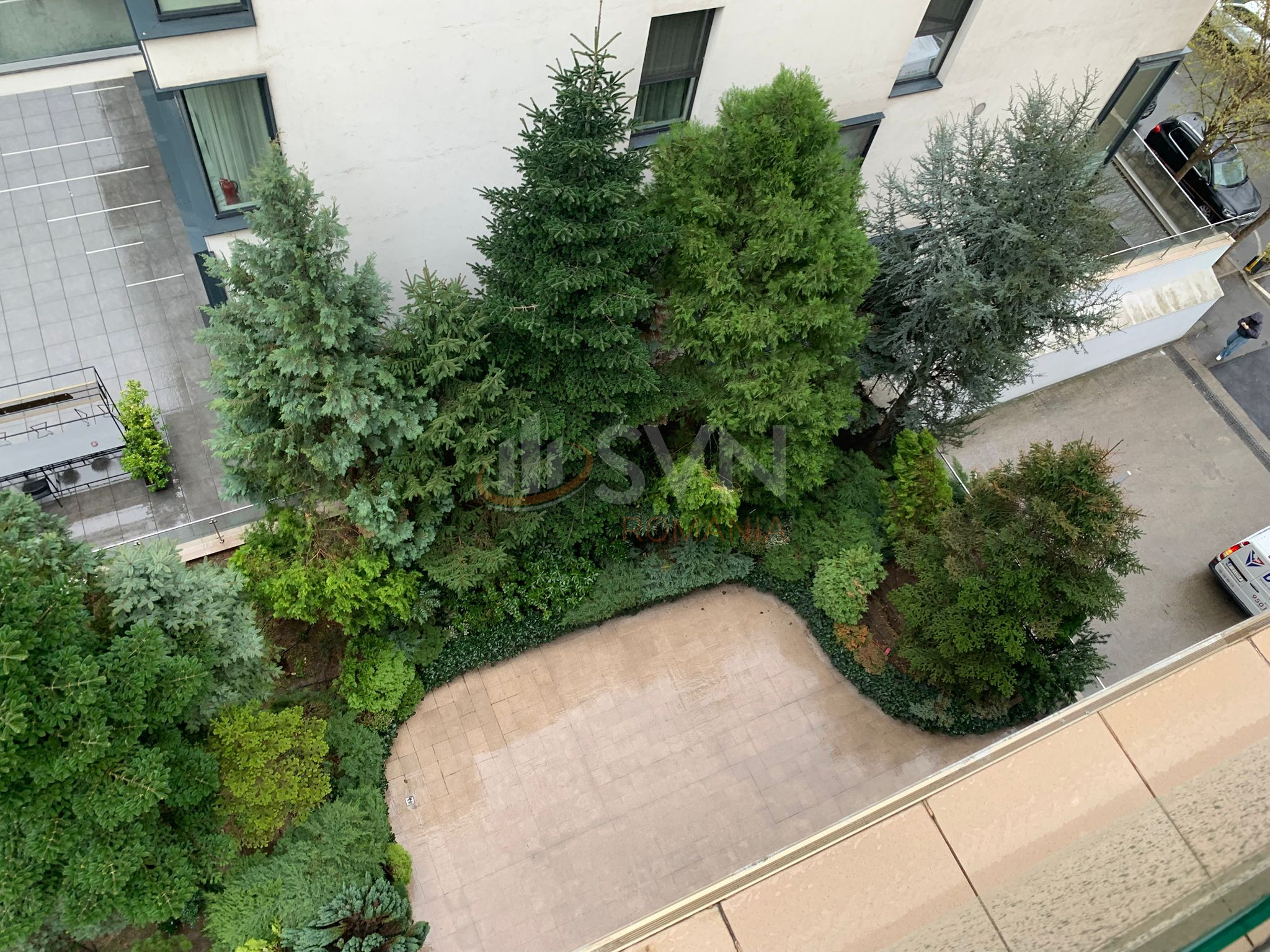 2 camere cu loc parcare exterior inclus Bucuresti/Herastrau