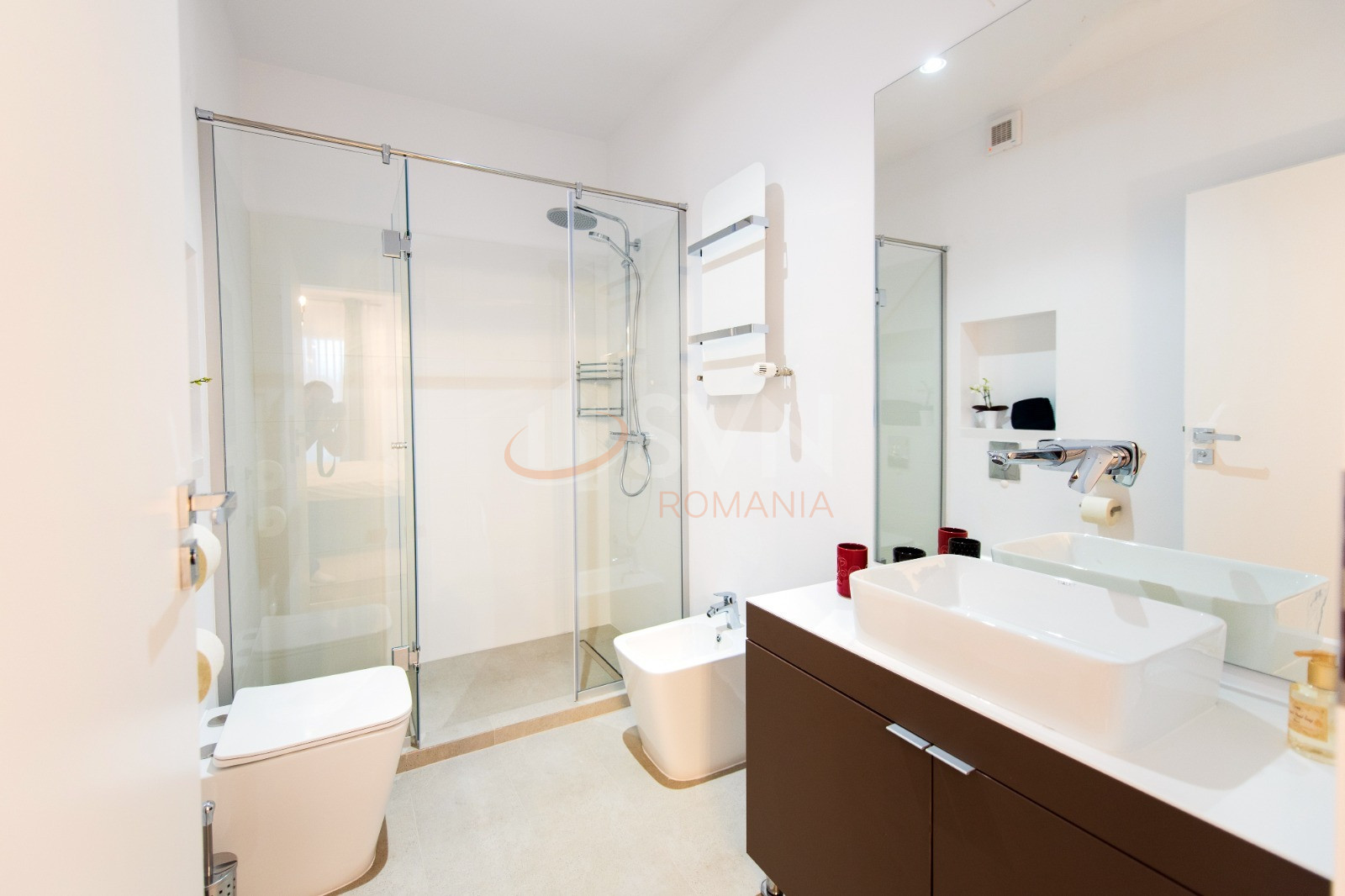 2 camere cu loc parcare exterior inclus Bucuresti/Pipera