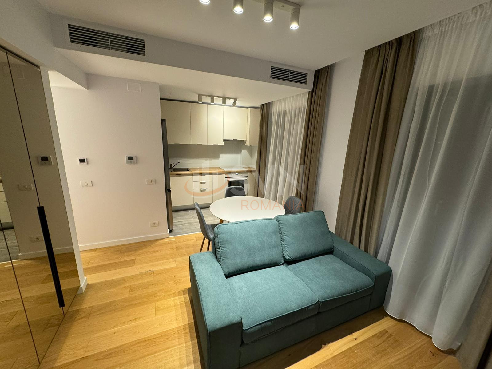 2 camere cu loc parcare exterior inclus Bucuresti/Straulesti