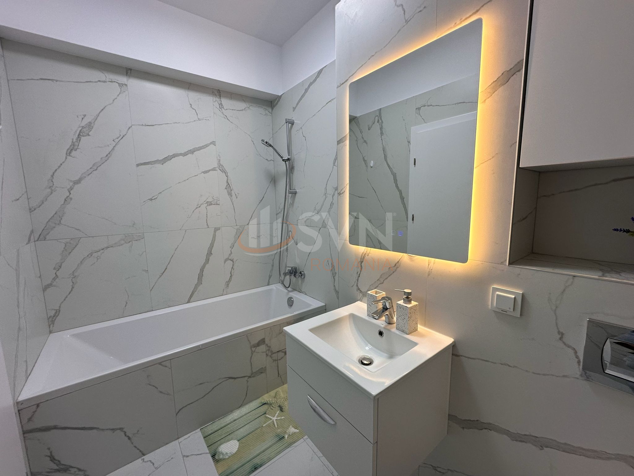 2 camere cu loc parcare exterior inclus Bucuresti/Pipera