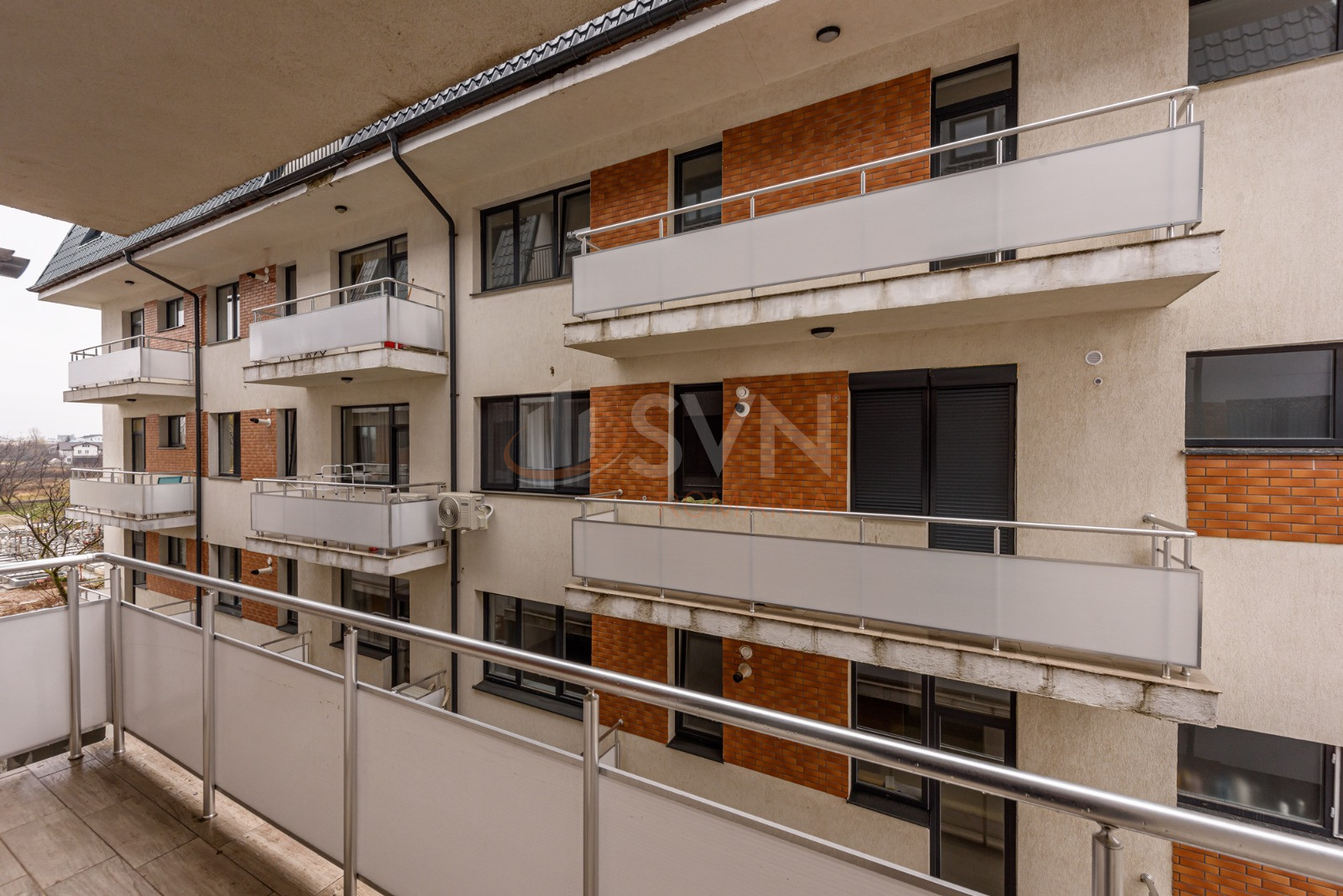 2 camere cu loc parcare exterior inclus Bucuresti/Aviatiei