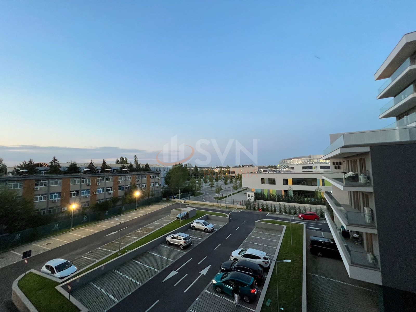 2 camere cu loc parcare exterior inclus Bucuresti/Baneasa