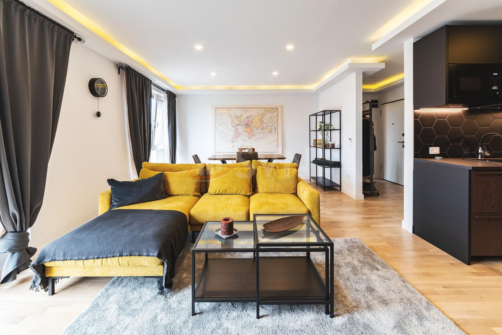 2 camere cu loc parcare exterior inclus Bucuresti/Pipera