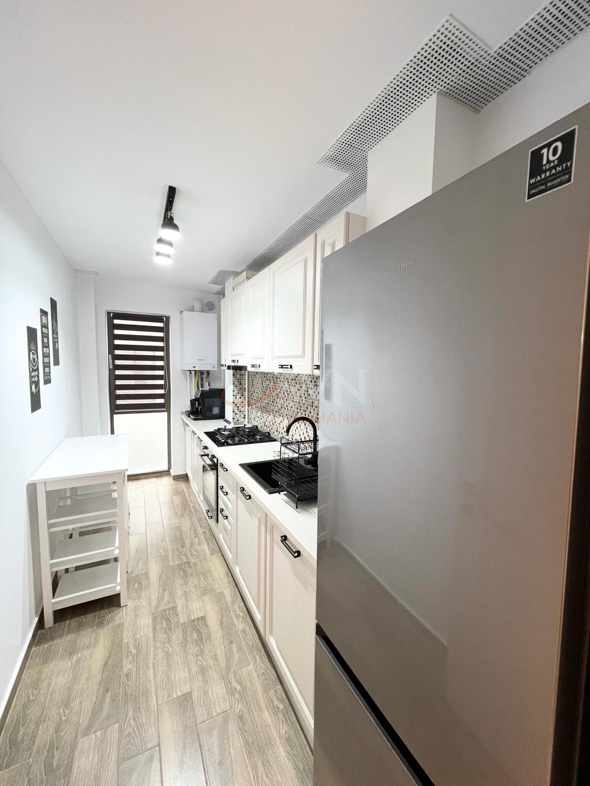 2 camere cu loc parcare exterior inclus Bucuresti/Sisesti