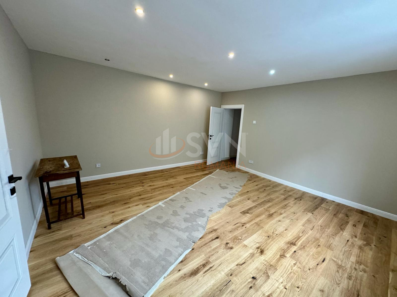 2 camere cu loc parcare exterior inclus Bucuresti/Dorobanti