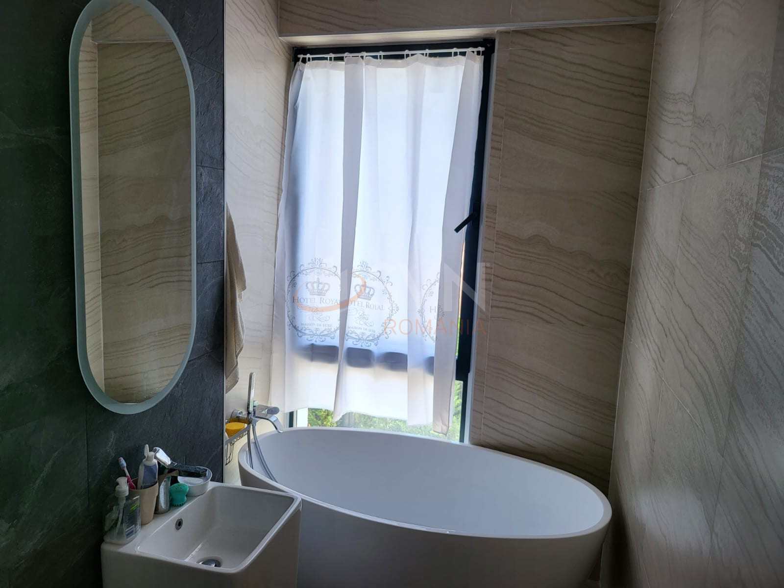 2 camere cu loc parcare exterior inclus Bucuresti/Pipera