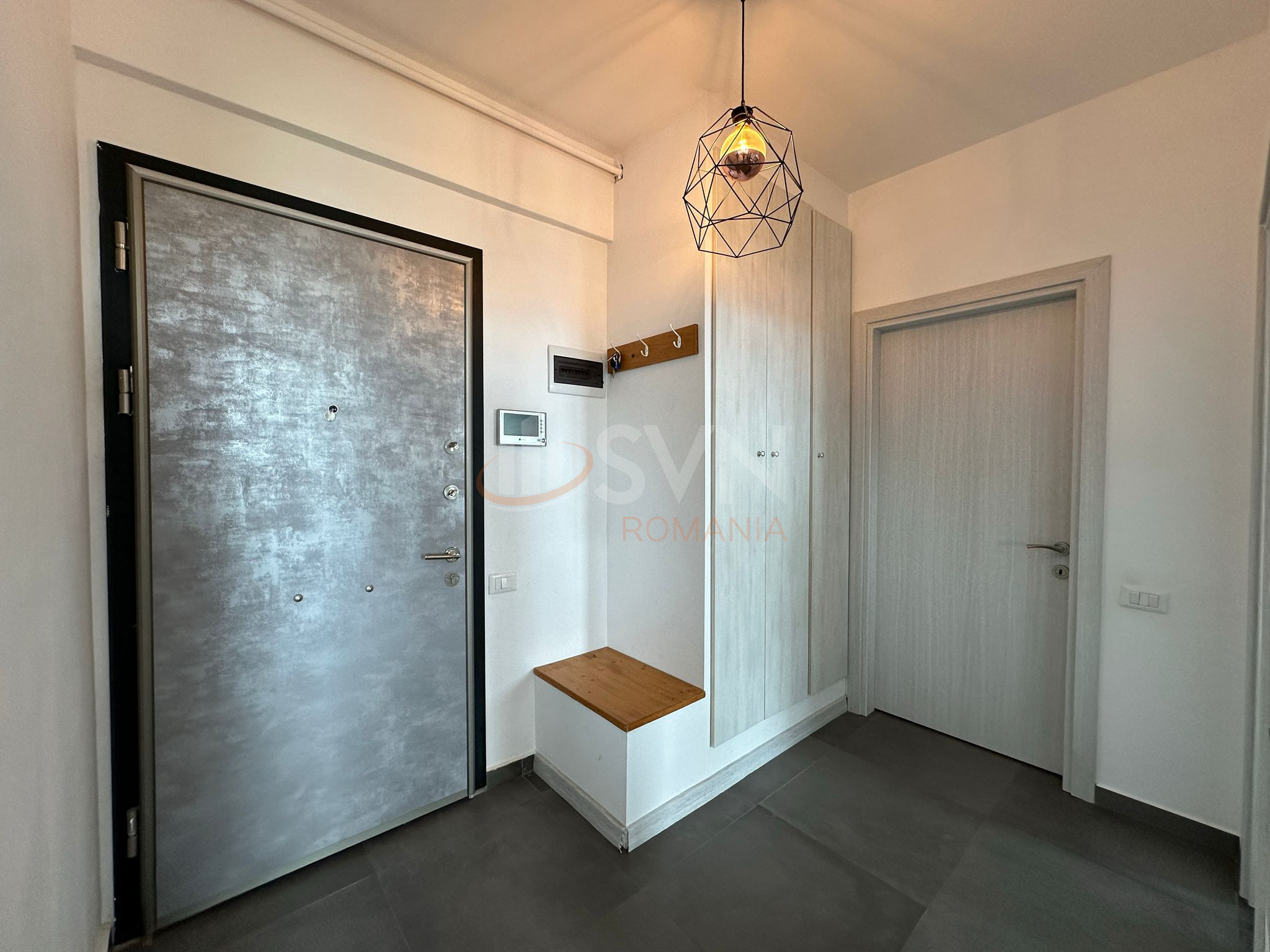 2 camere cu loc parcare exterior inclus Bucuresti/Pipera