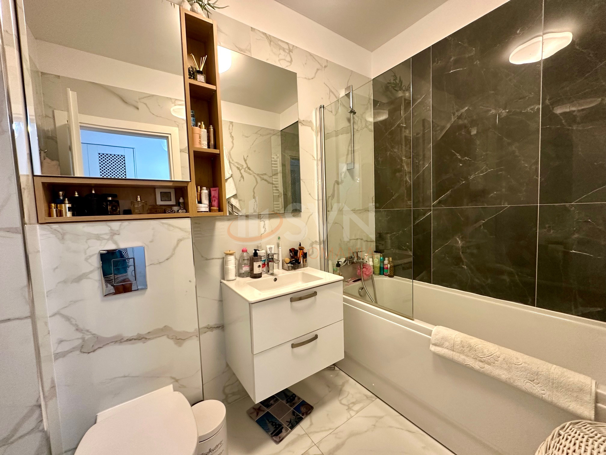 2 camere cu loc parcare exterior inclus Bucuresti/Pipera