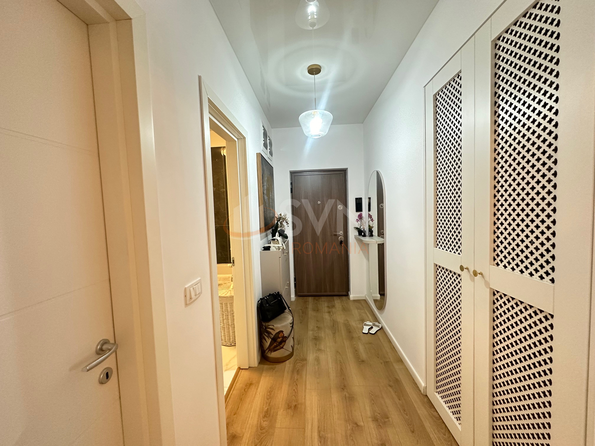 2 camere cu loc parcare exterior inclus Bucuresti/Pipera