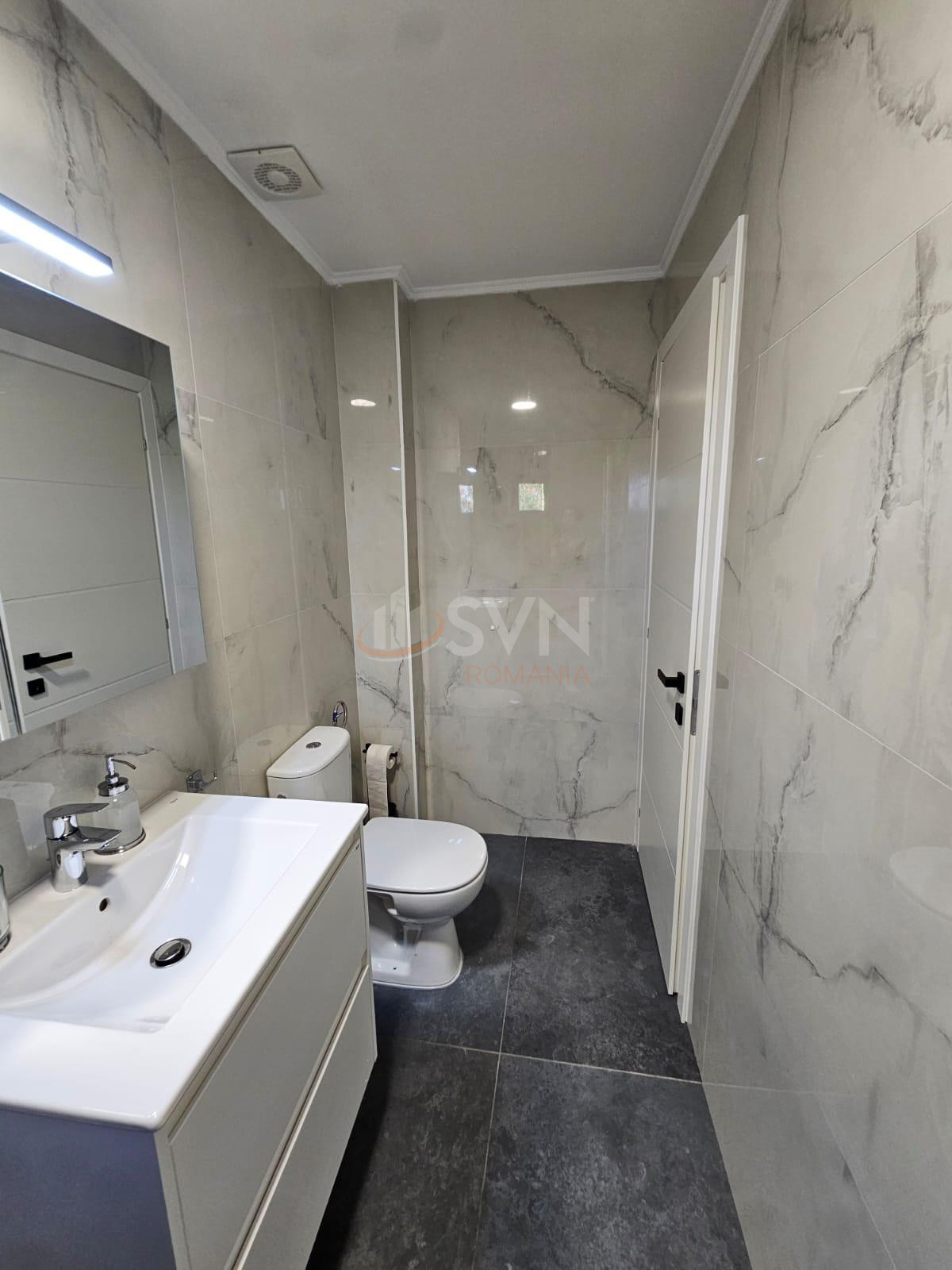 2 camere cu loc parcare exterior inclus Bucuresti/Sisesti