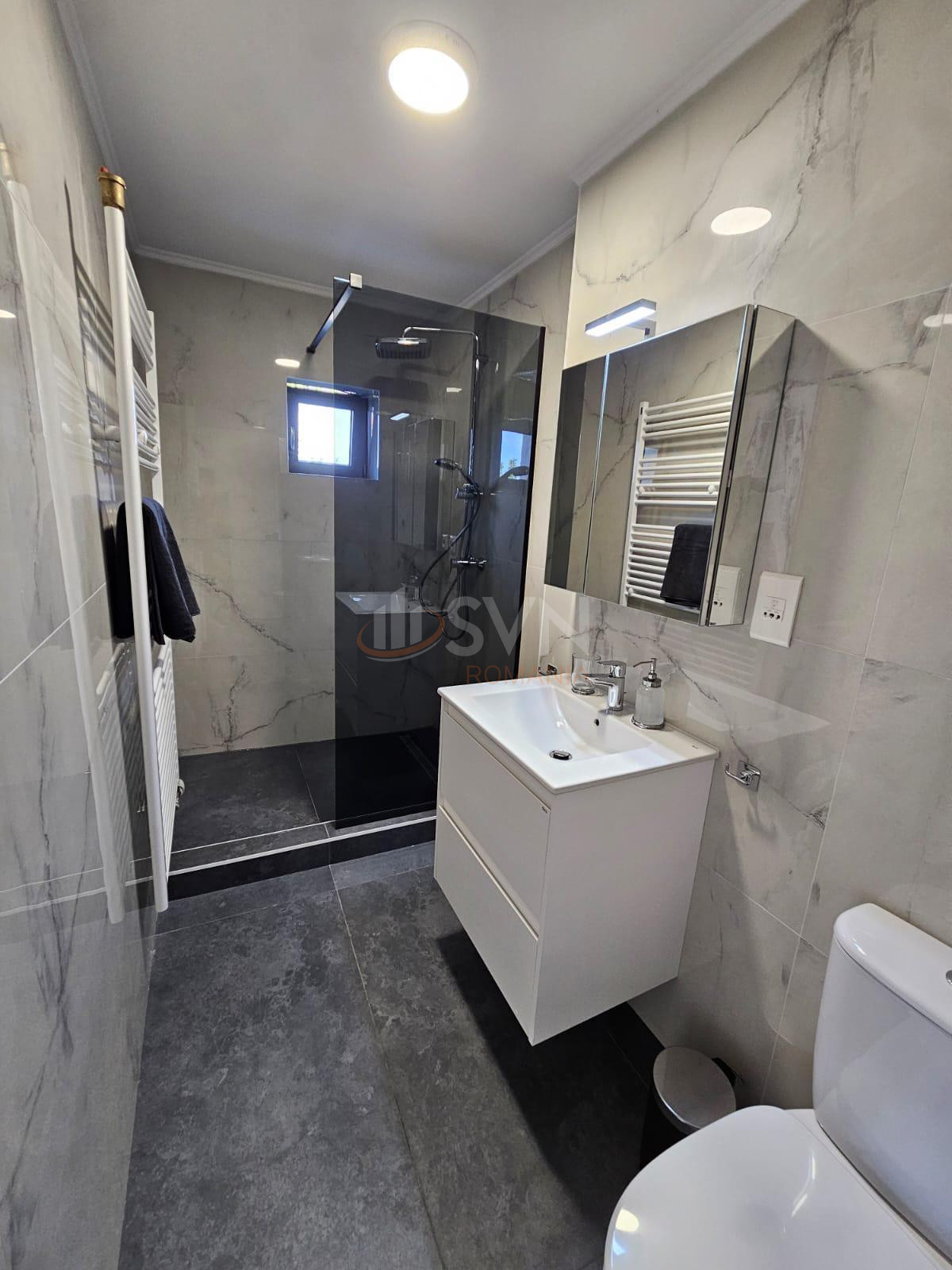 2 camere cu loc parcare exterior inclus Bucuresti/Sisesti