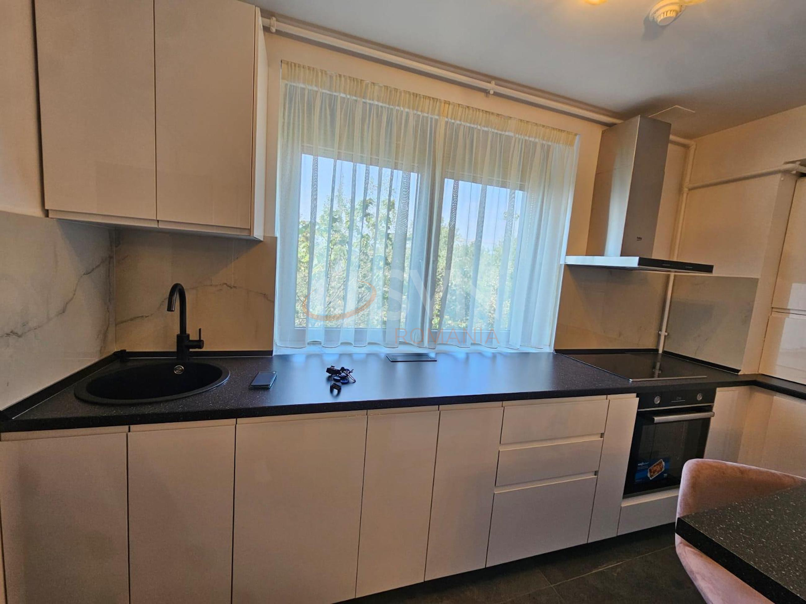 2 camere cu loc parcare exterior inclus Bucuresti/Sisesti