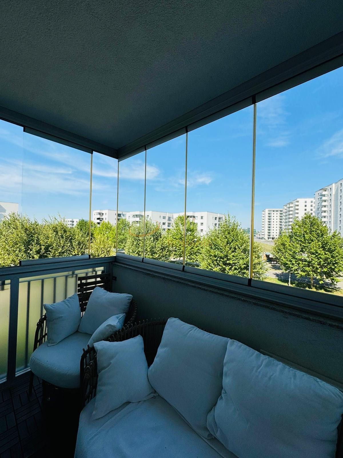 2 camere cu loc parcare exterior inclus Bucuresti/Baneasa