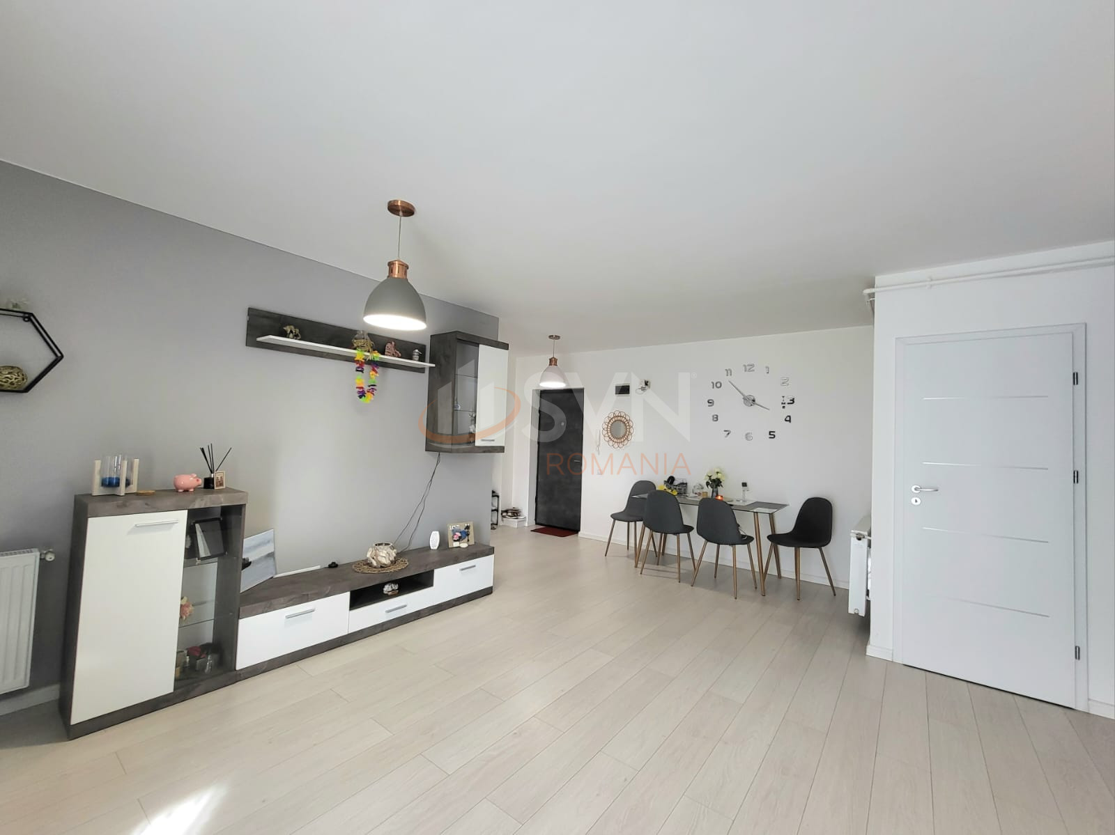 2 camere cu loc parcare exterior inclus Cluj/Centru