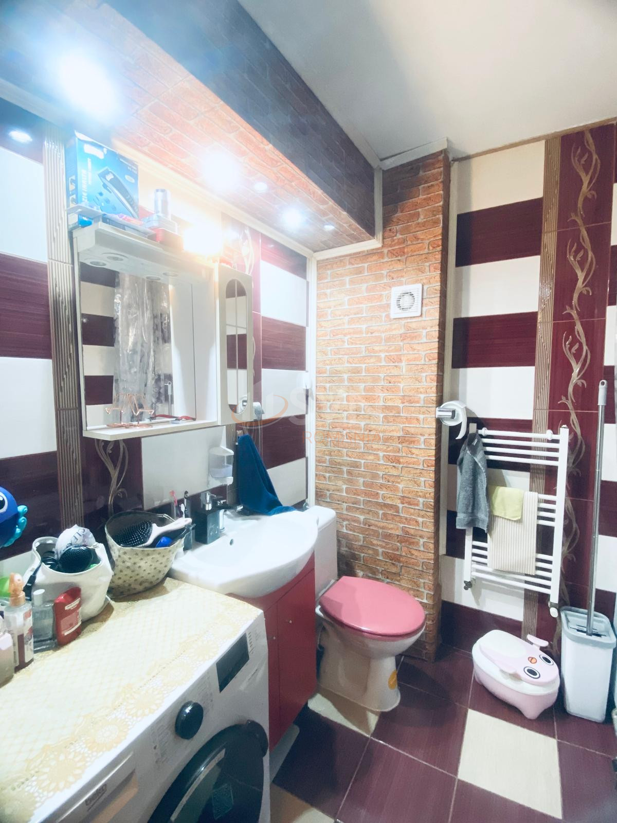 2 camere cu loc parcare exterior inclus Cluj/Centru