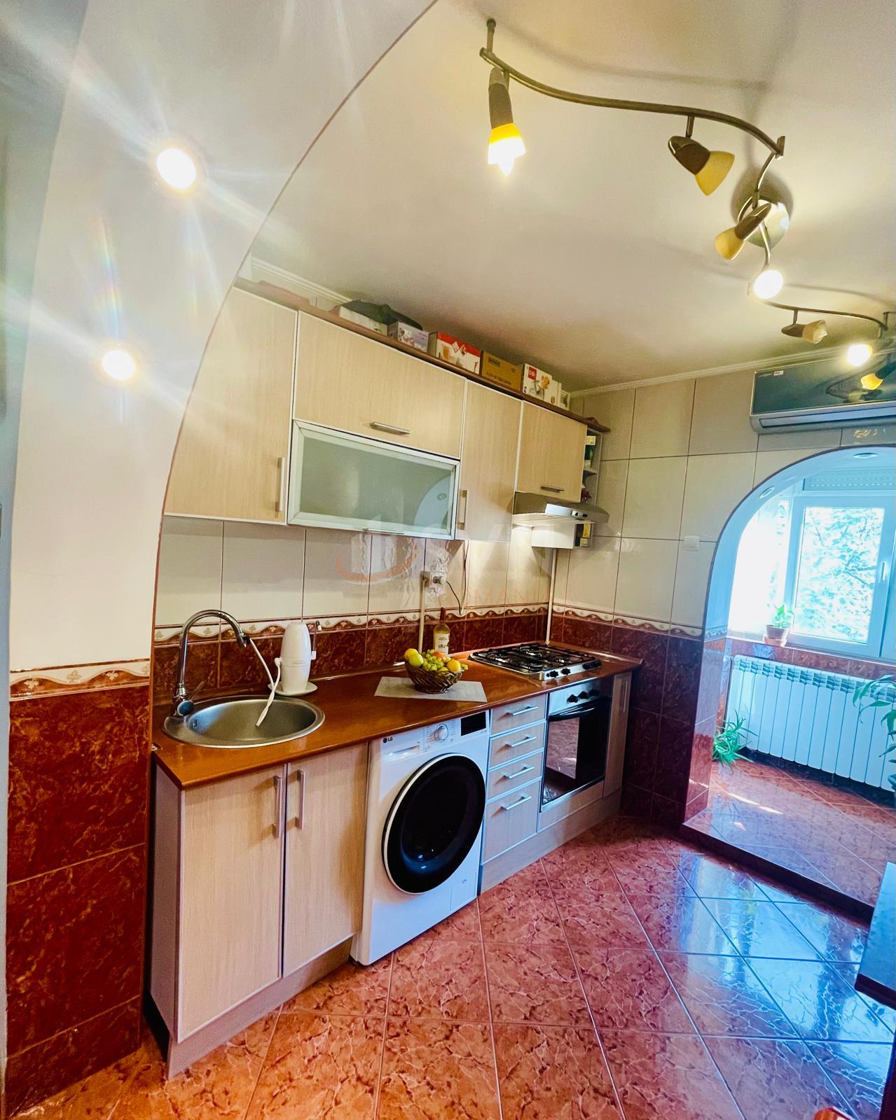 2 camere cu loc parcare exterior inclus Bucuresti/Aviatiei