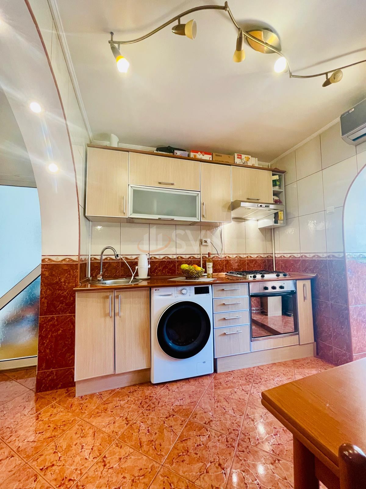 2 camere cu loc parcare exterior inclus Bucuresti/Aviatiei