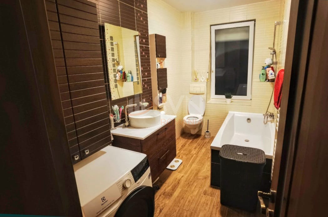 2 camere cu loc parcare exterior inclus Cluj/Centru