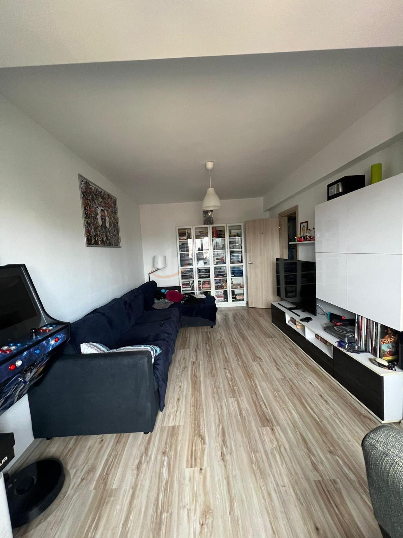 2 camere cu loc parcare exterior inclus Bucuresti/Titan