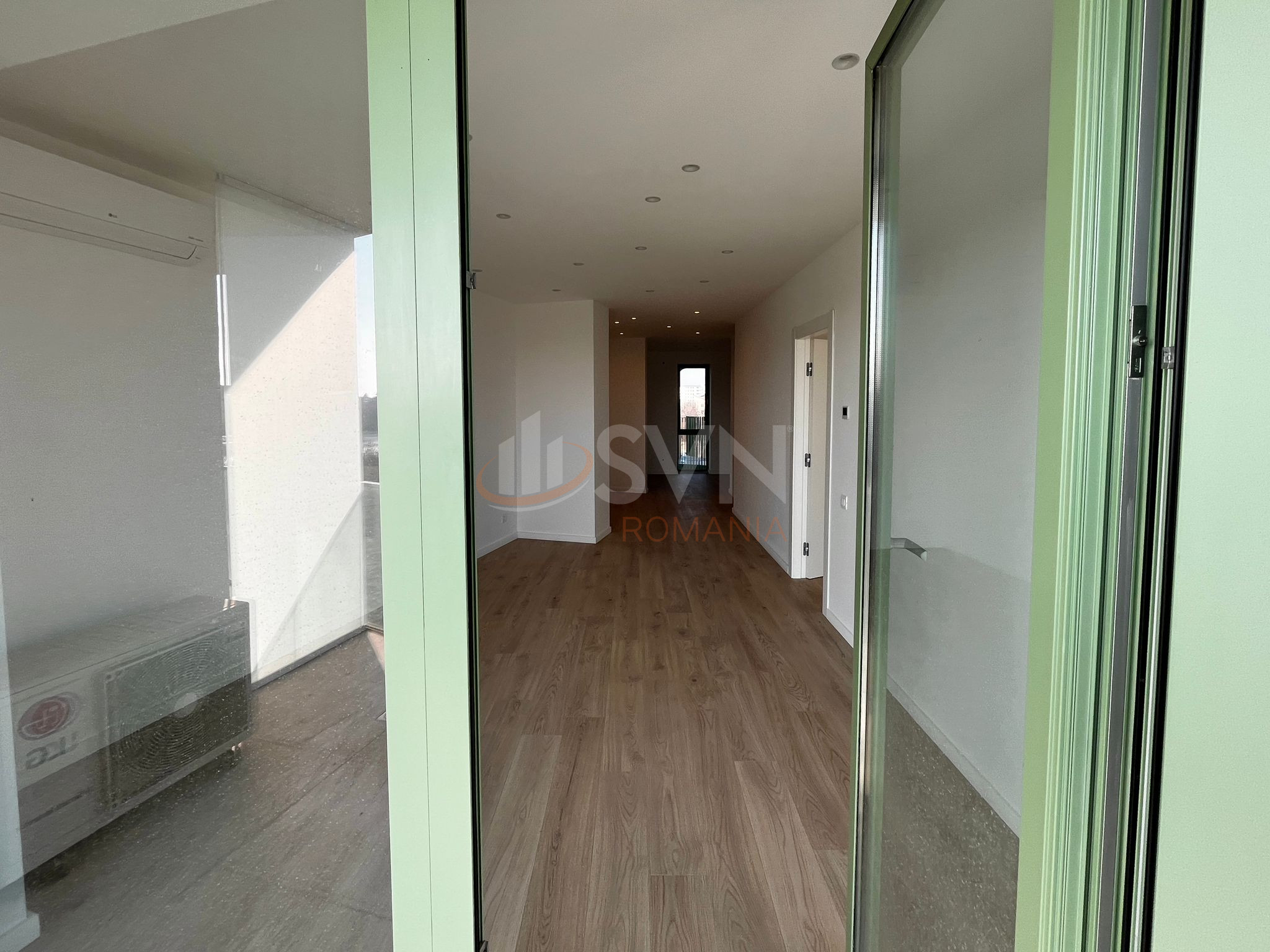 2 camere cu loc parcare exterior inclus Bucuresti/Sisesti