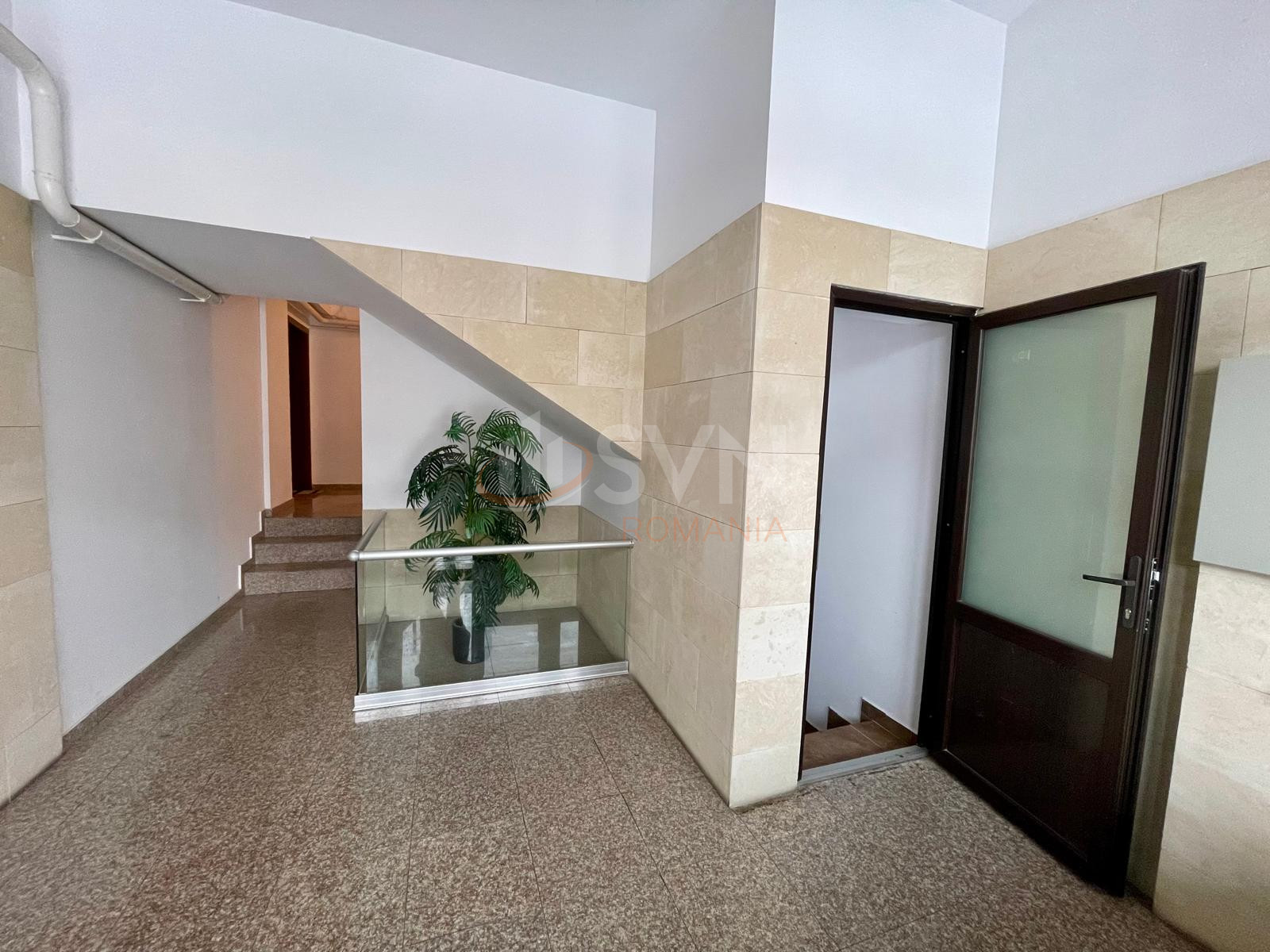 2 camere cu loc parcare exterior inclus Bucuresti/Pipera