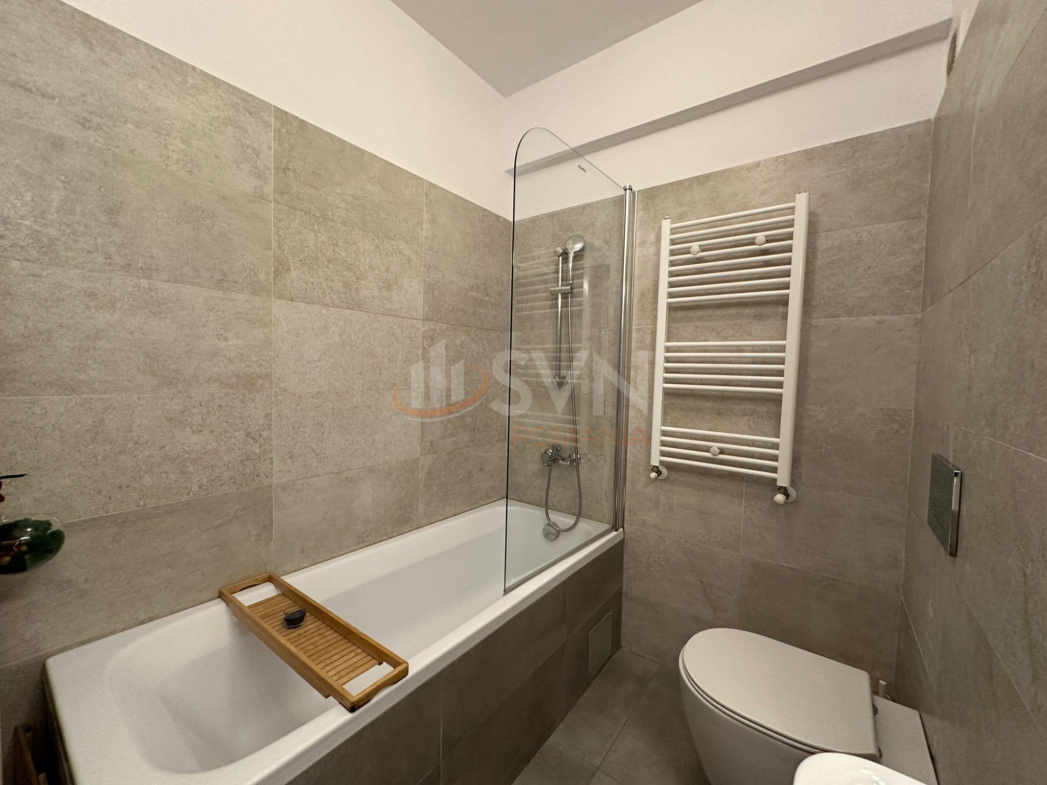 2 camere cu loc parcare exterior inclus Bucuresti/Pipera