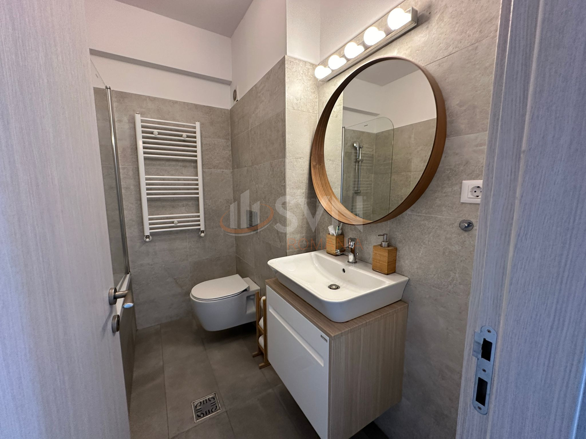 2 camere cu loc parcare exterior inclus Bucuresti/Pipera