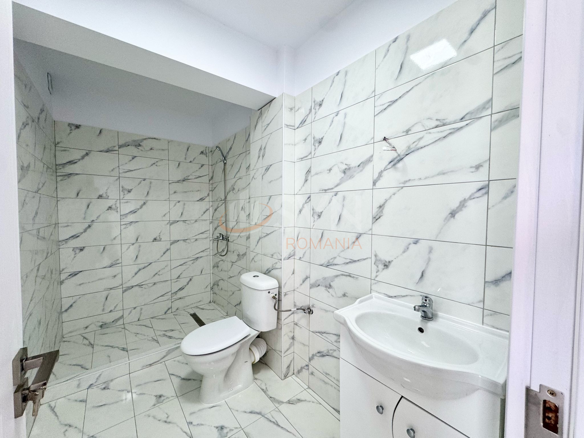 2 camere cu loc parcare exterior inclus Ilfov/Otopeni