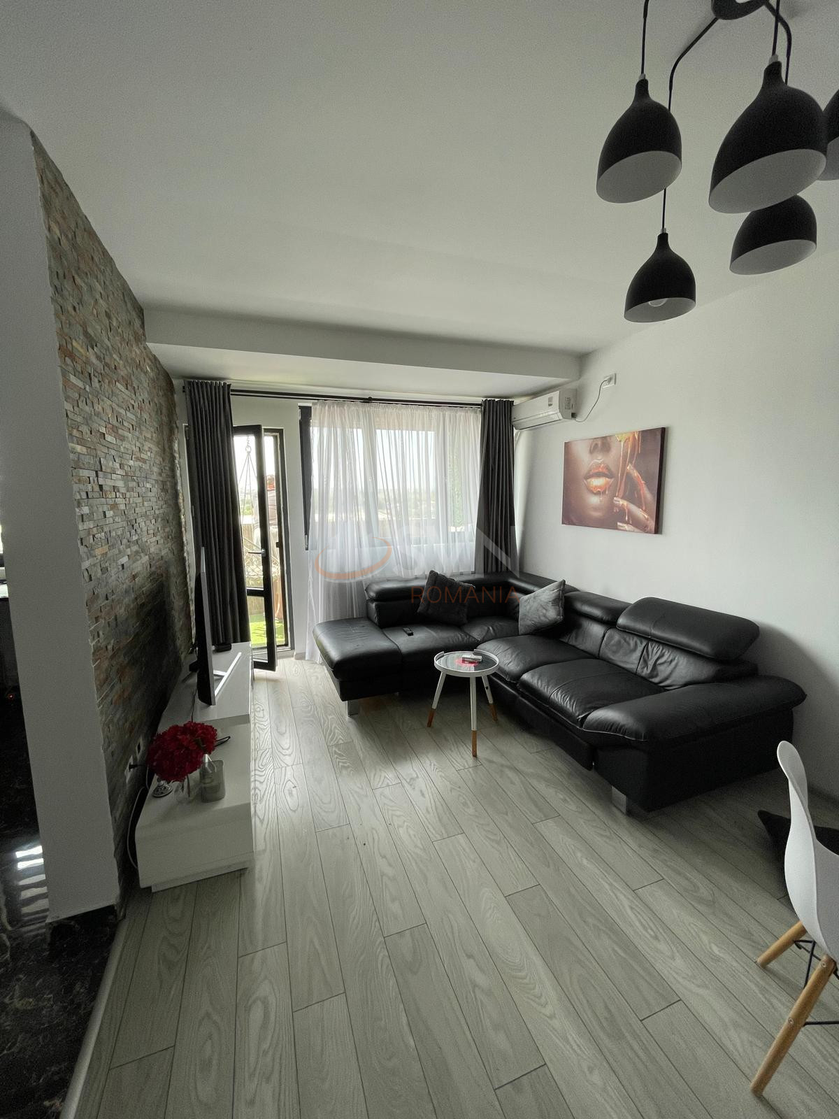 2 camere cu loc parcare exterior inclus Bucuresti/Fundeni