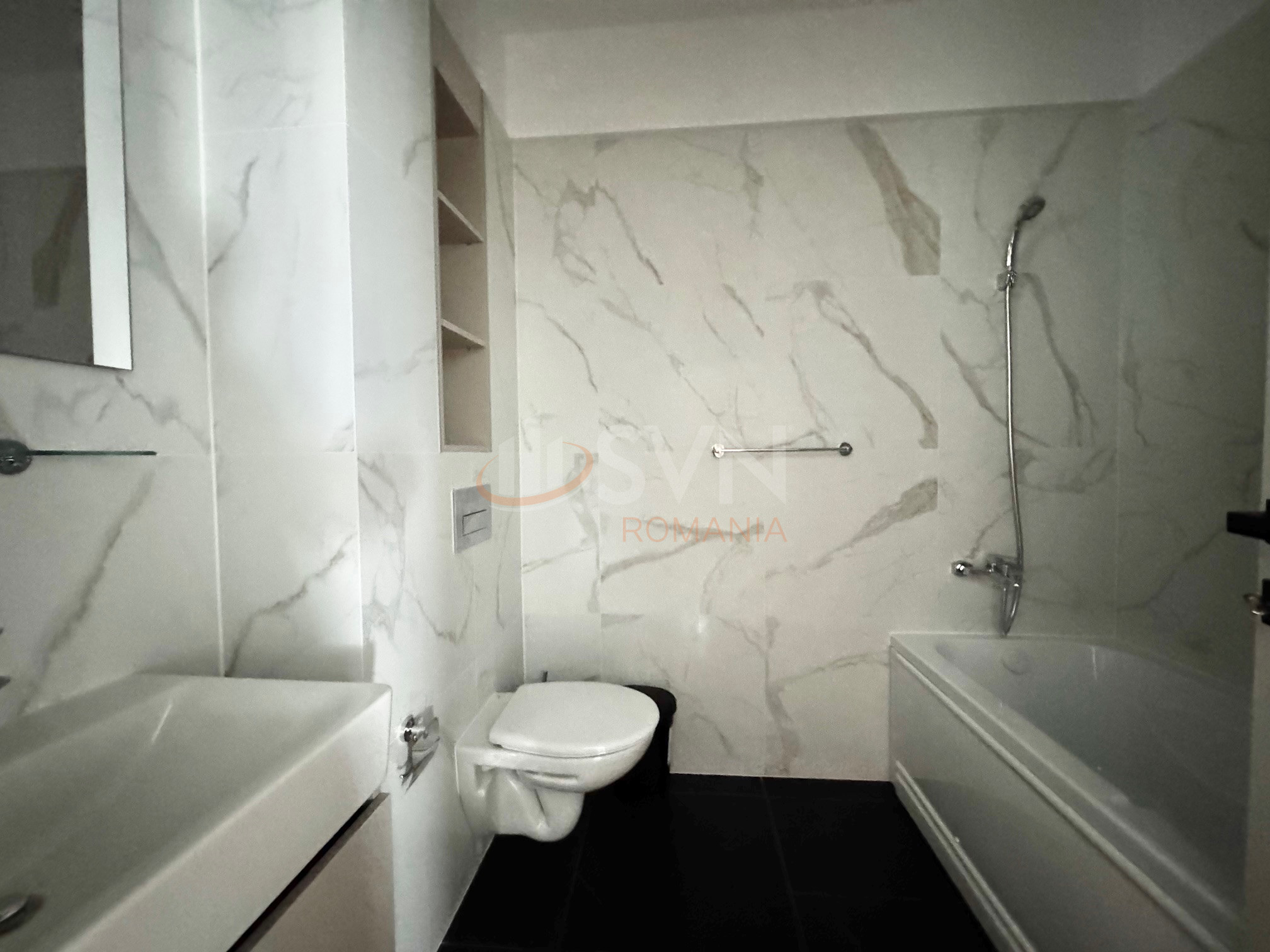 2 camere cu loc parcare subteran inclus Bucuresti/Sisesti