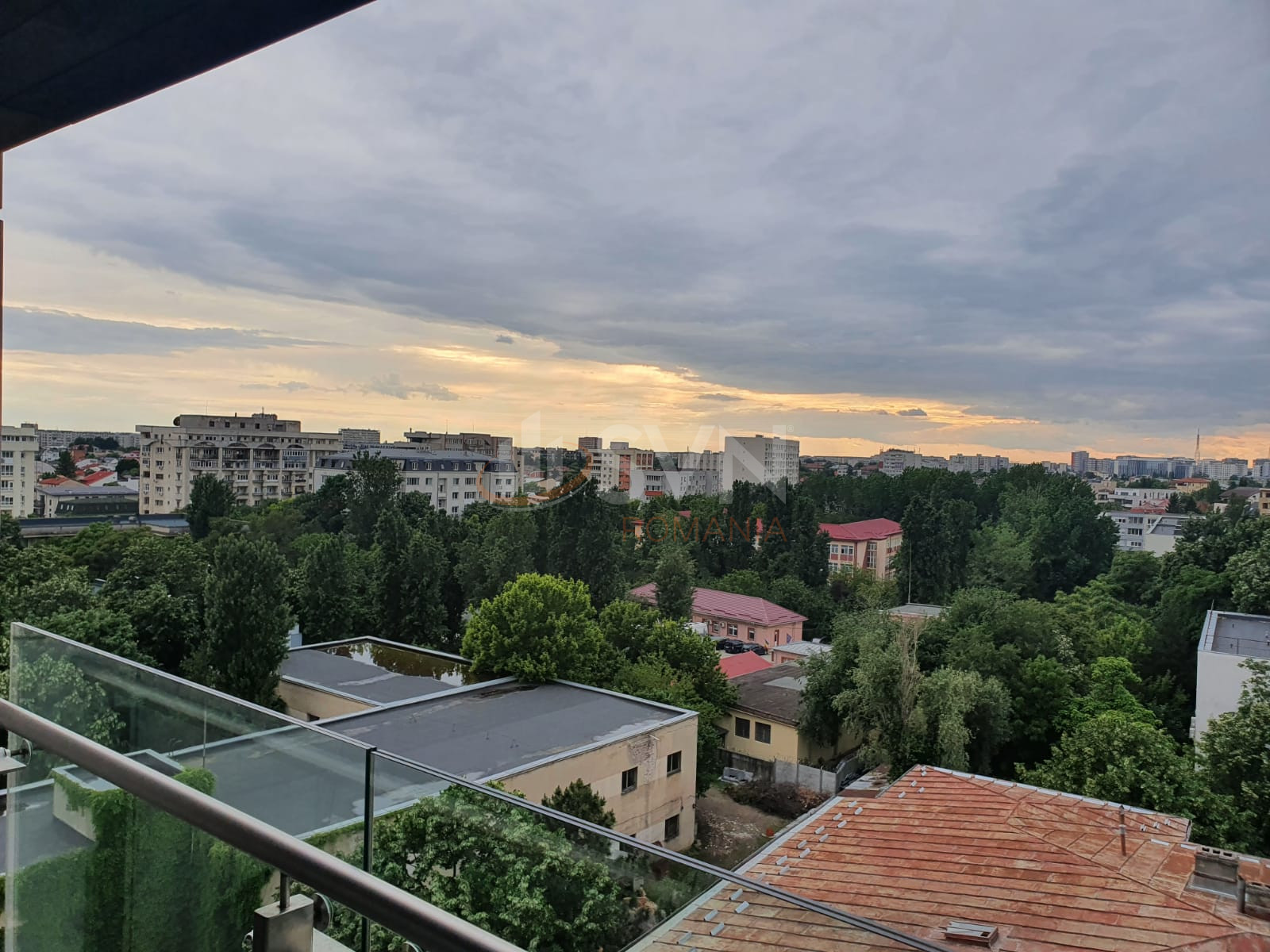 2 camere cu loc parcare subteran inclus Bucuresti/Arcul De Triumf